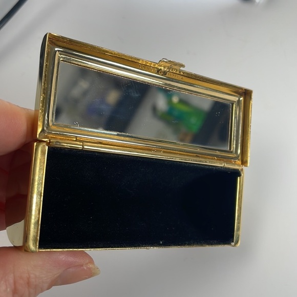 Mirrored Lip Stick Holder - Picture 4 of 7